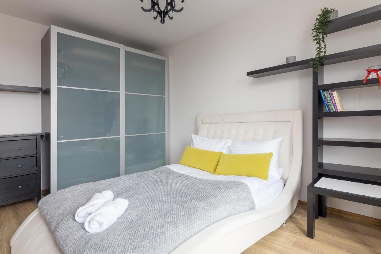 Chmielna City View Studio Apartment Varşovia Exterior foto